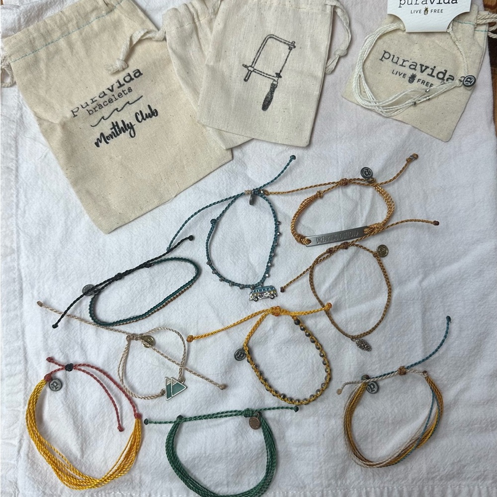 10 Pura Vida Multicolor Bracelet Collection